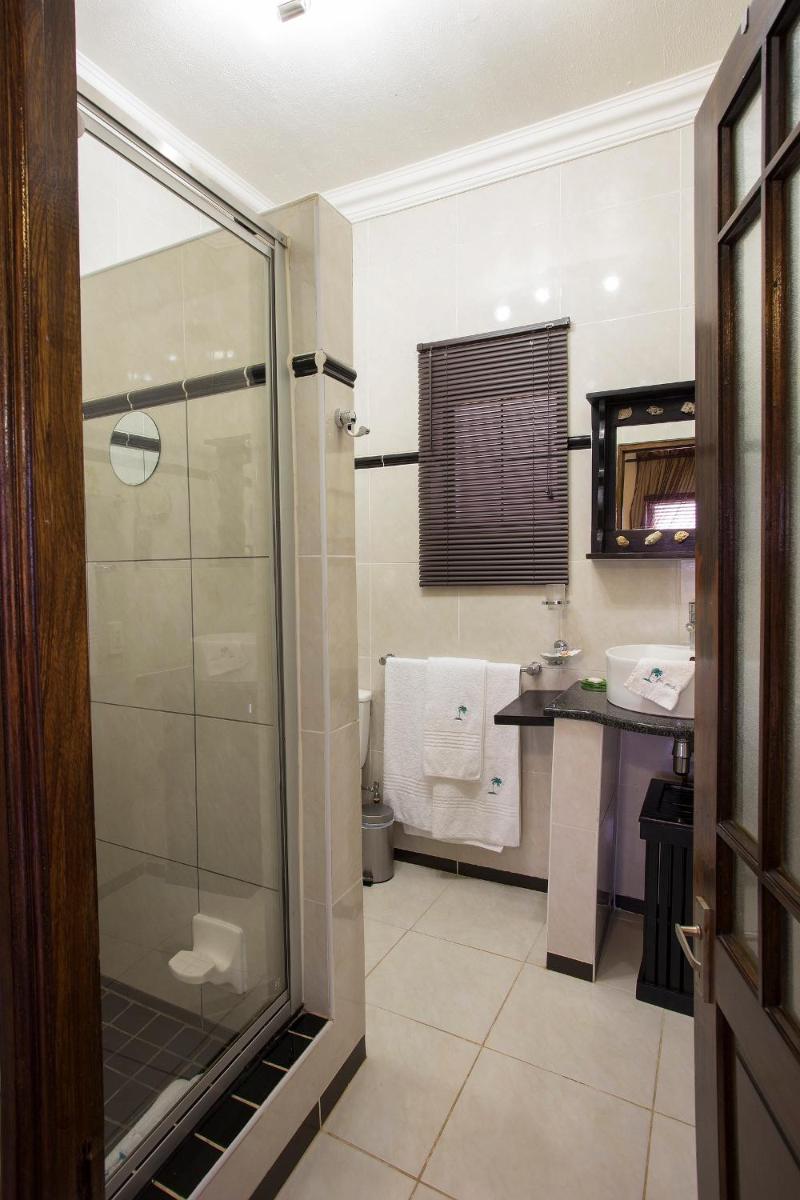 The Royal Palm B&B - Housity