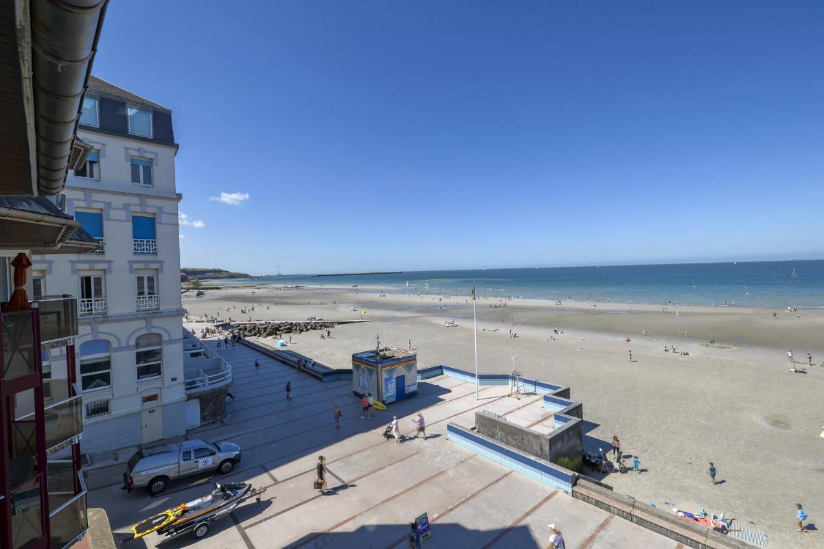 Le Grand Bleu - Housity