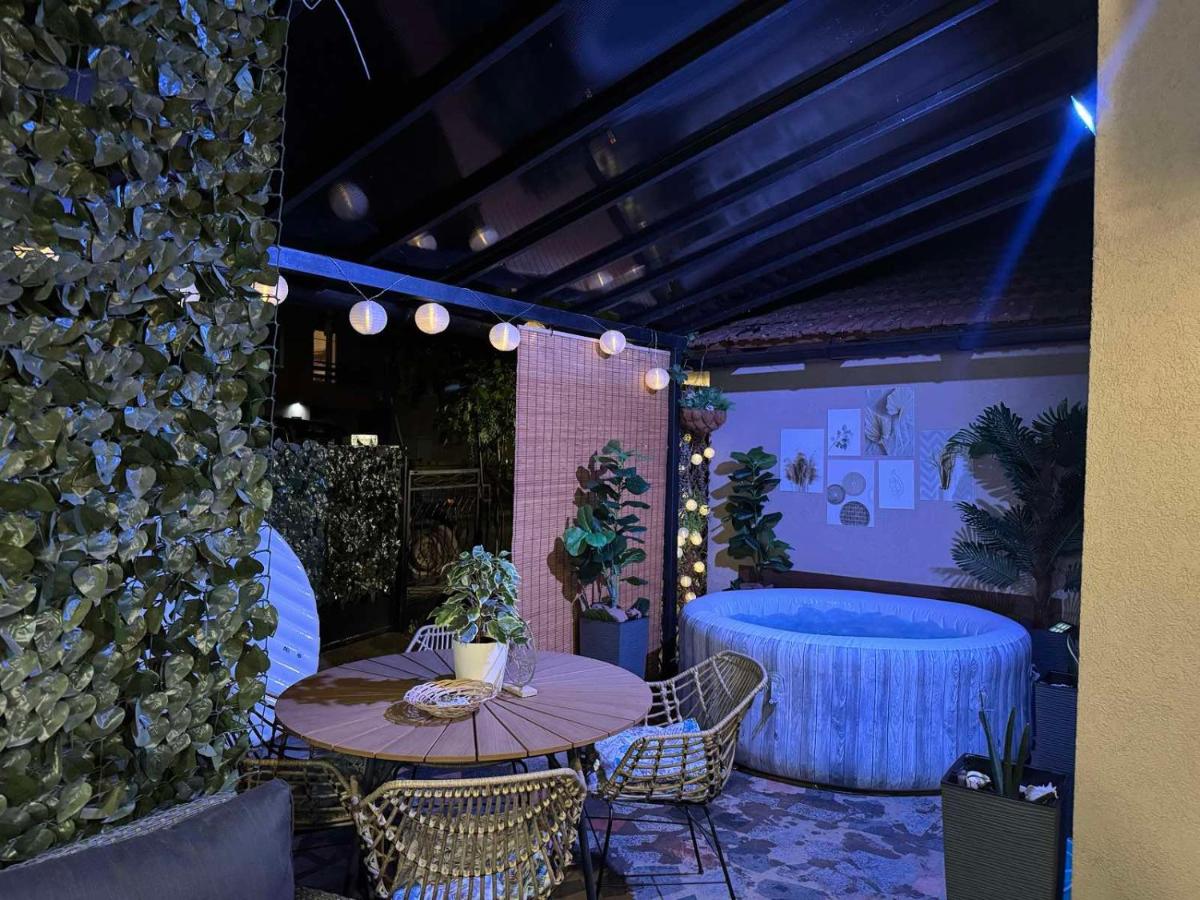 HONEYMOON APARTMAN - Hizvo