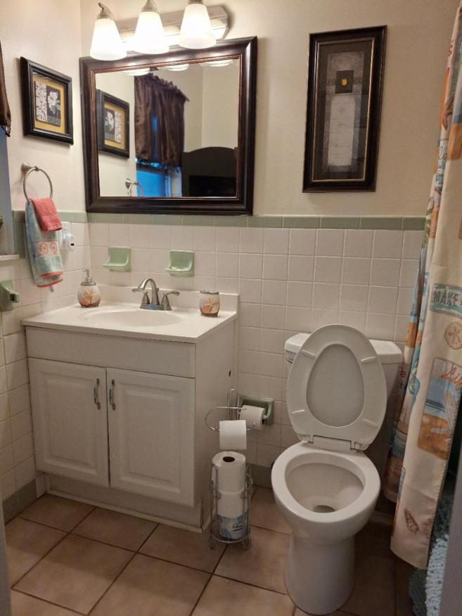 The Three Sisters - Pelican Crystal River FL - Housity