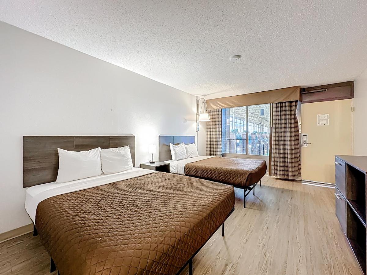 Stayable Suites Jax West - Housity