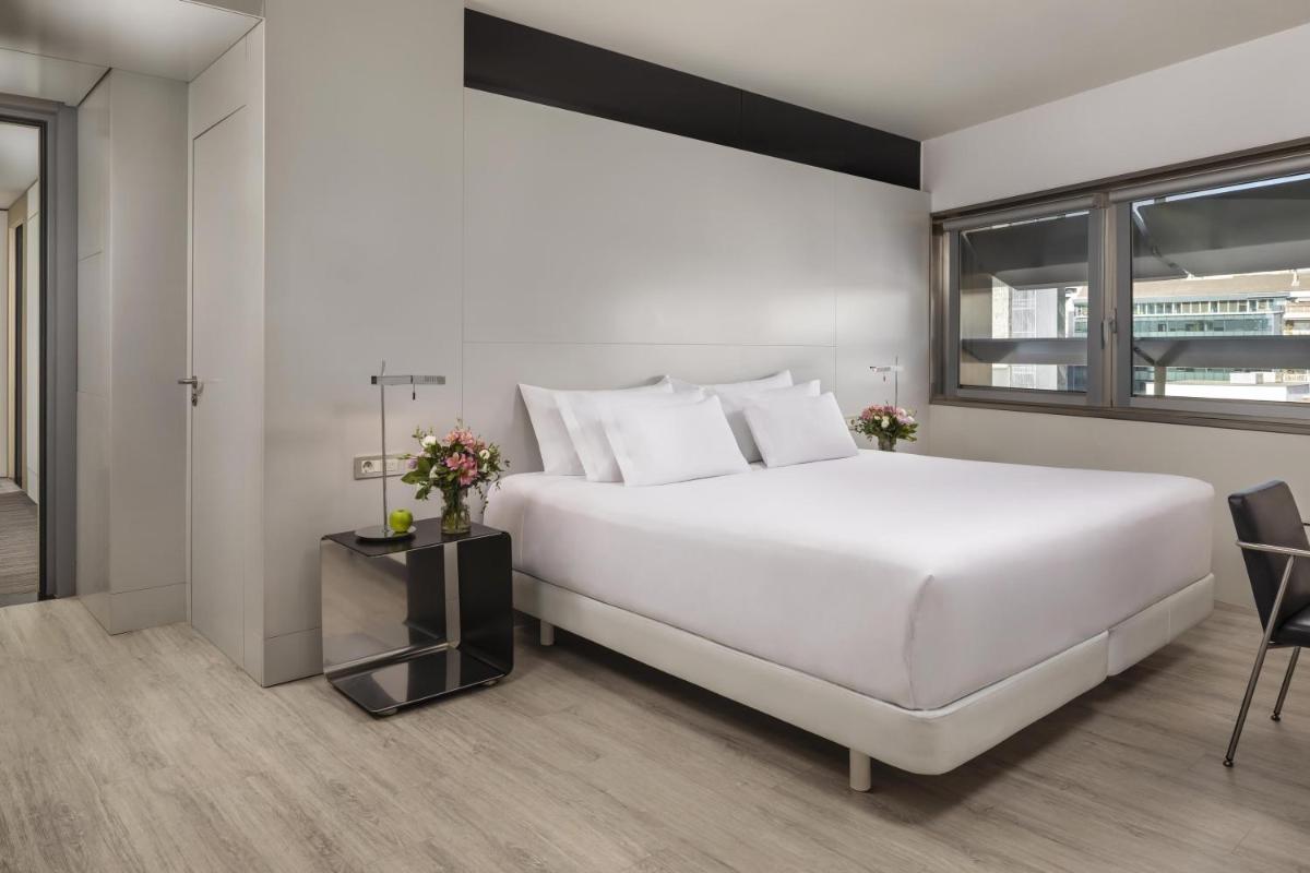 Cama o camas de una habitación en NH Collection Barcelona Constanza
