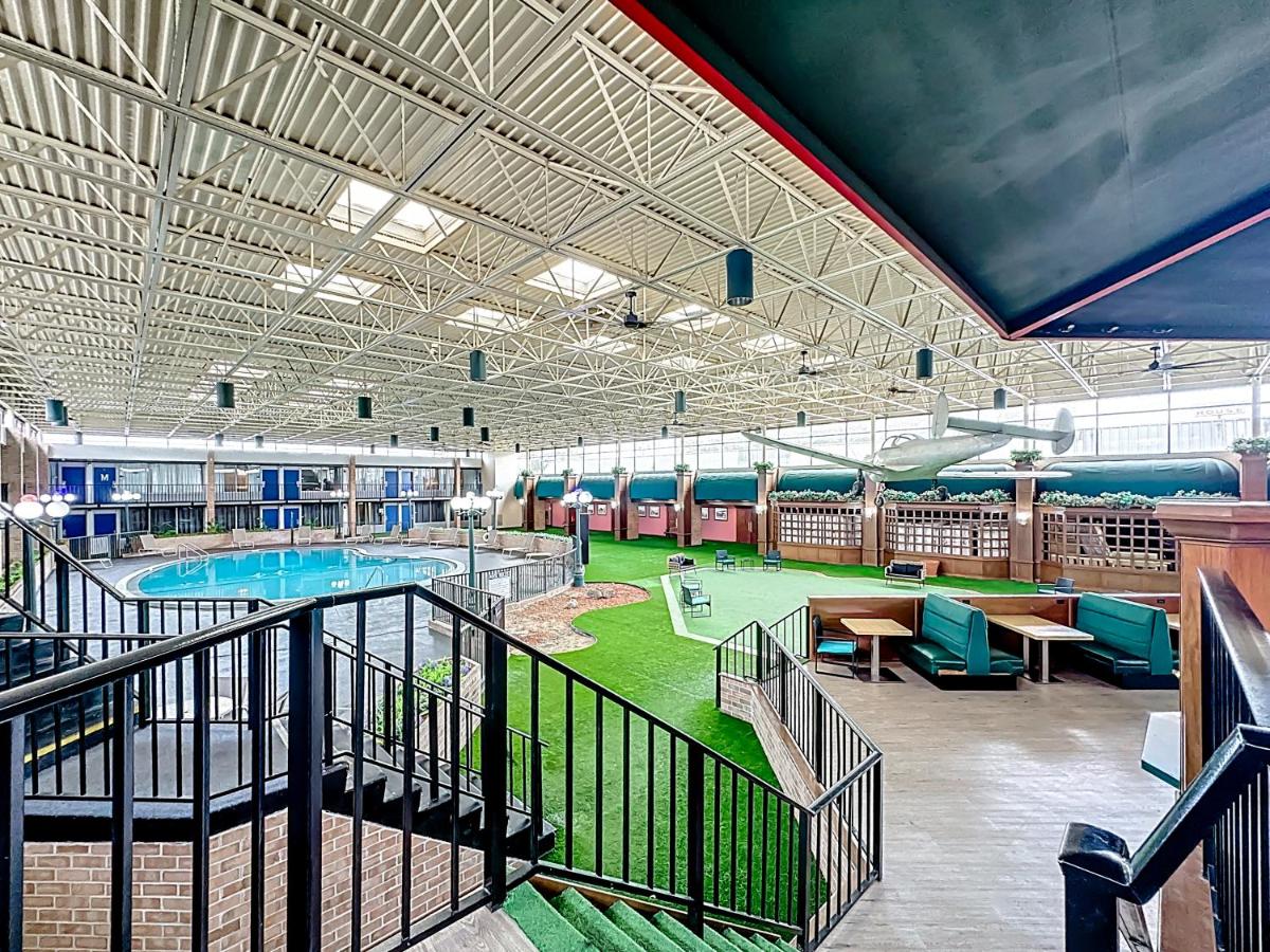 Stayable Suites Jax West - Housity