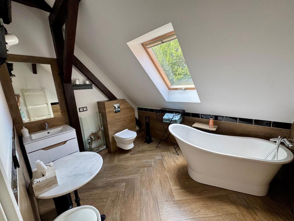 Apartament Ernesta - Housity