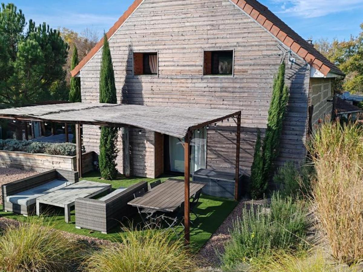 Loft cosy avec piscine et spa, à 10 min de Vichy, proche golf et nature - FR-1-489-337 - Housity