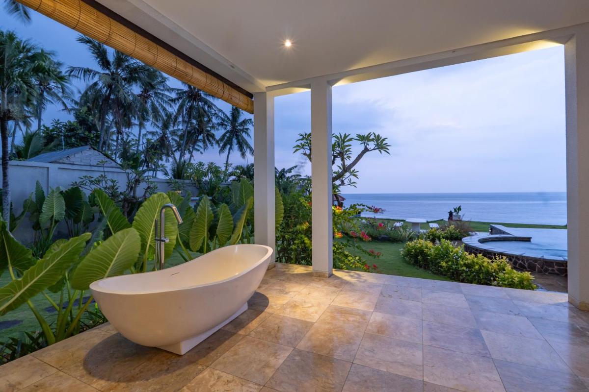 Seaside Oceana Suites by Mahaprana - Housity