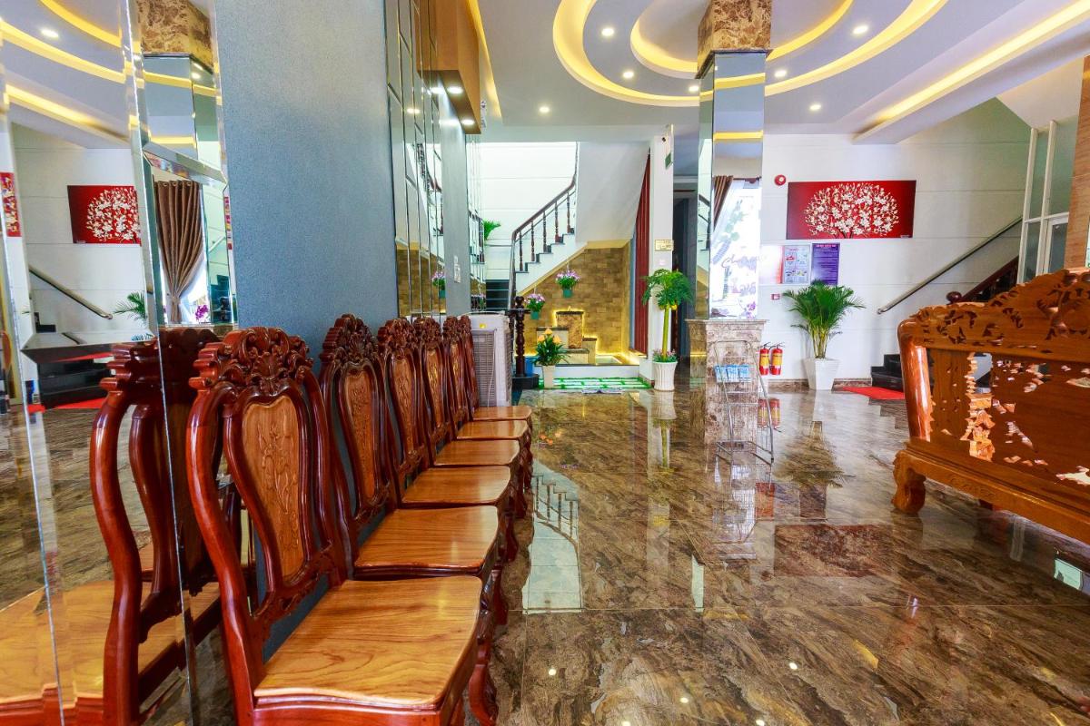 VẠN LỘC HOTEL - Hizvo