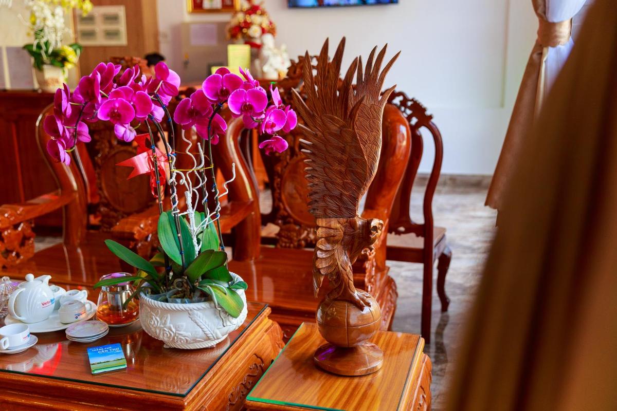 VẠN LỘC HOTEL - Hizvo