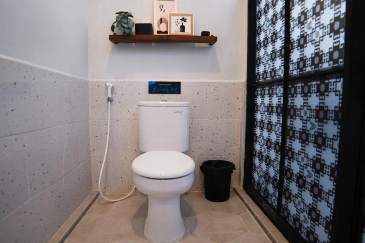 Ubu Villa HnR Farm - Tranquil Villa with Free Farm Adventure - Housity