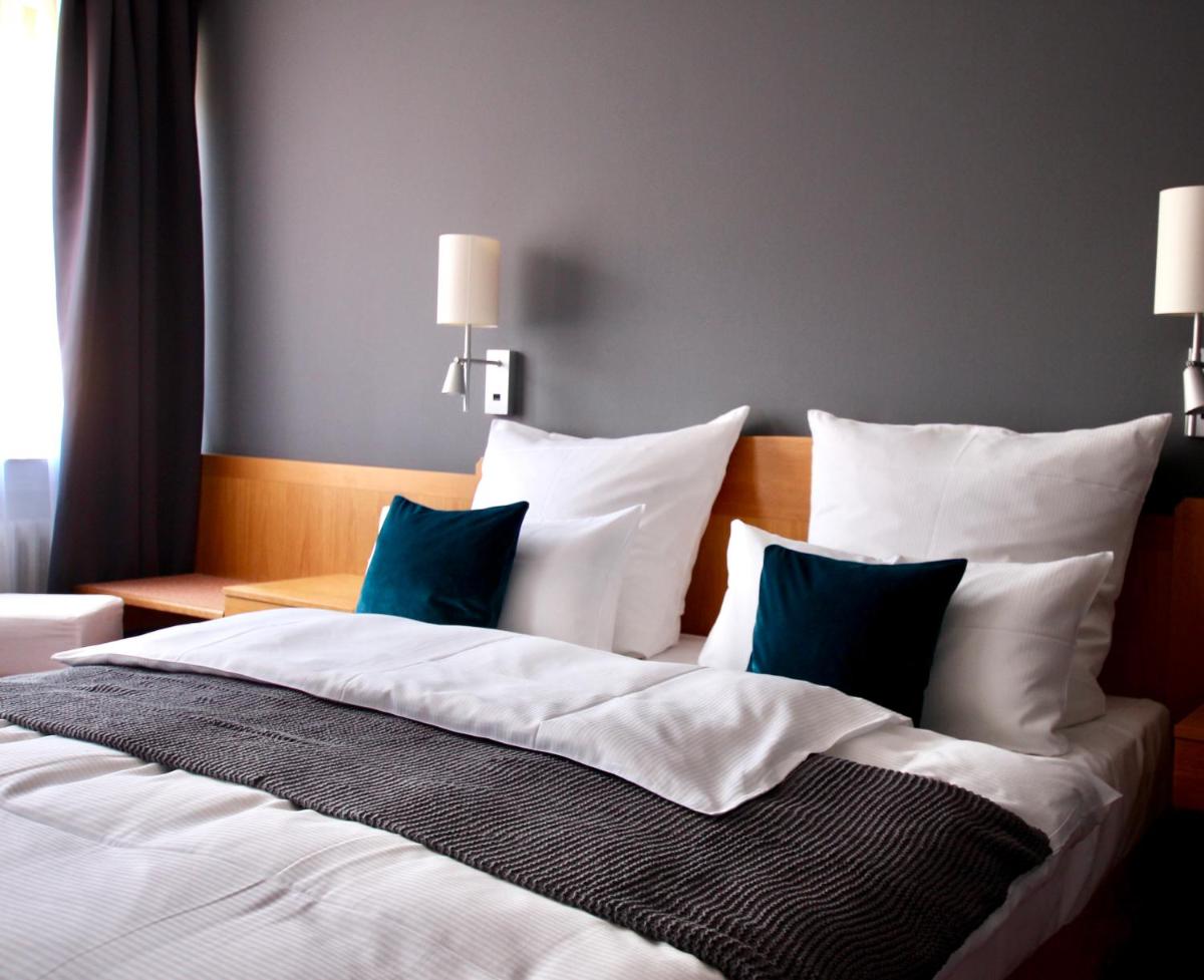 Hotel Tari - Housity