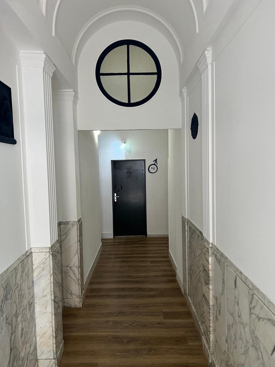 Hotel Monopol - Housity