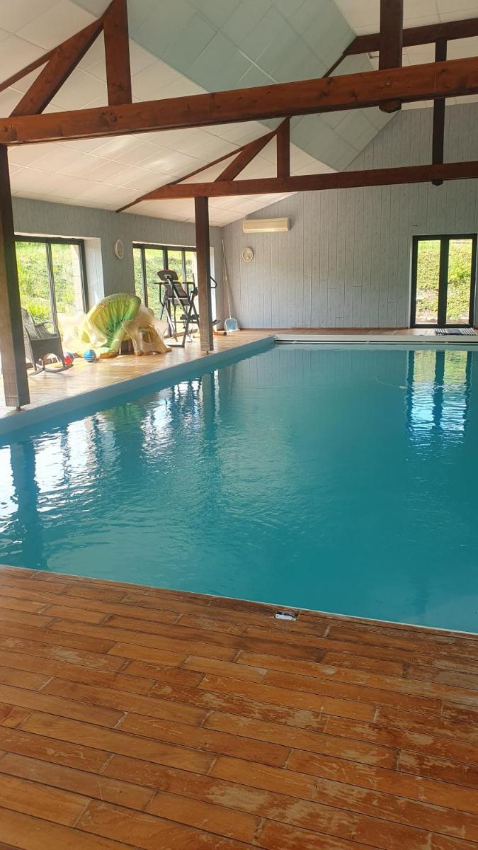 Gîte campagnard 11 personnes - Housity