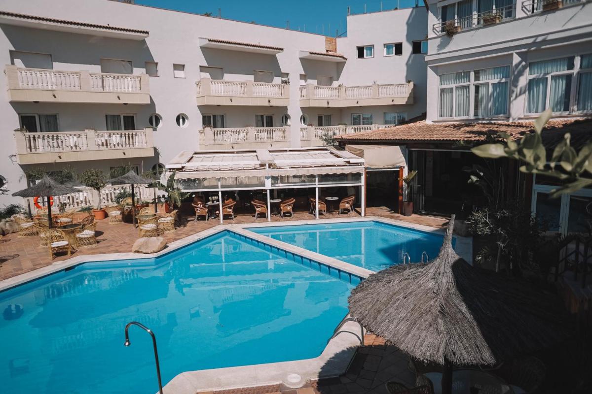 Piscina en o cerca de Hotel Alba Seleqtta