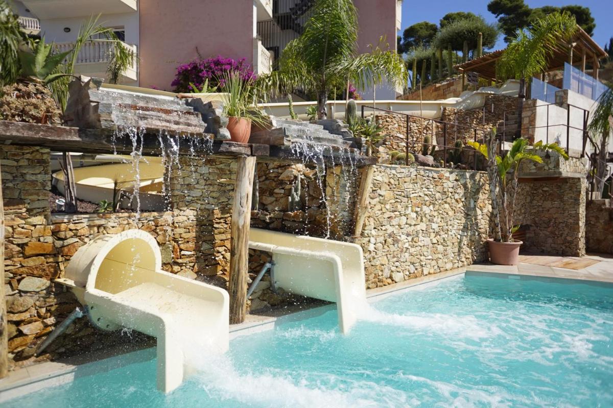 Piscina en o cerca de Hotel Alba Seleqtta