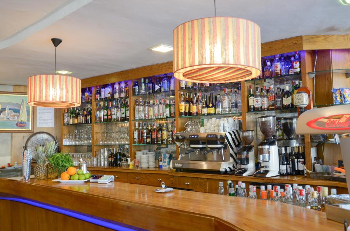 Bebidas en Hotel Alba Seleqtta