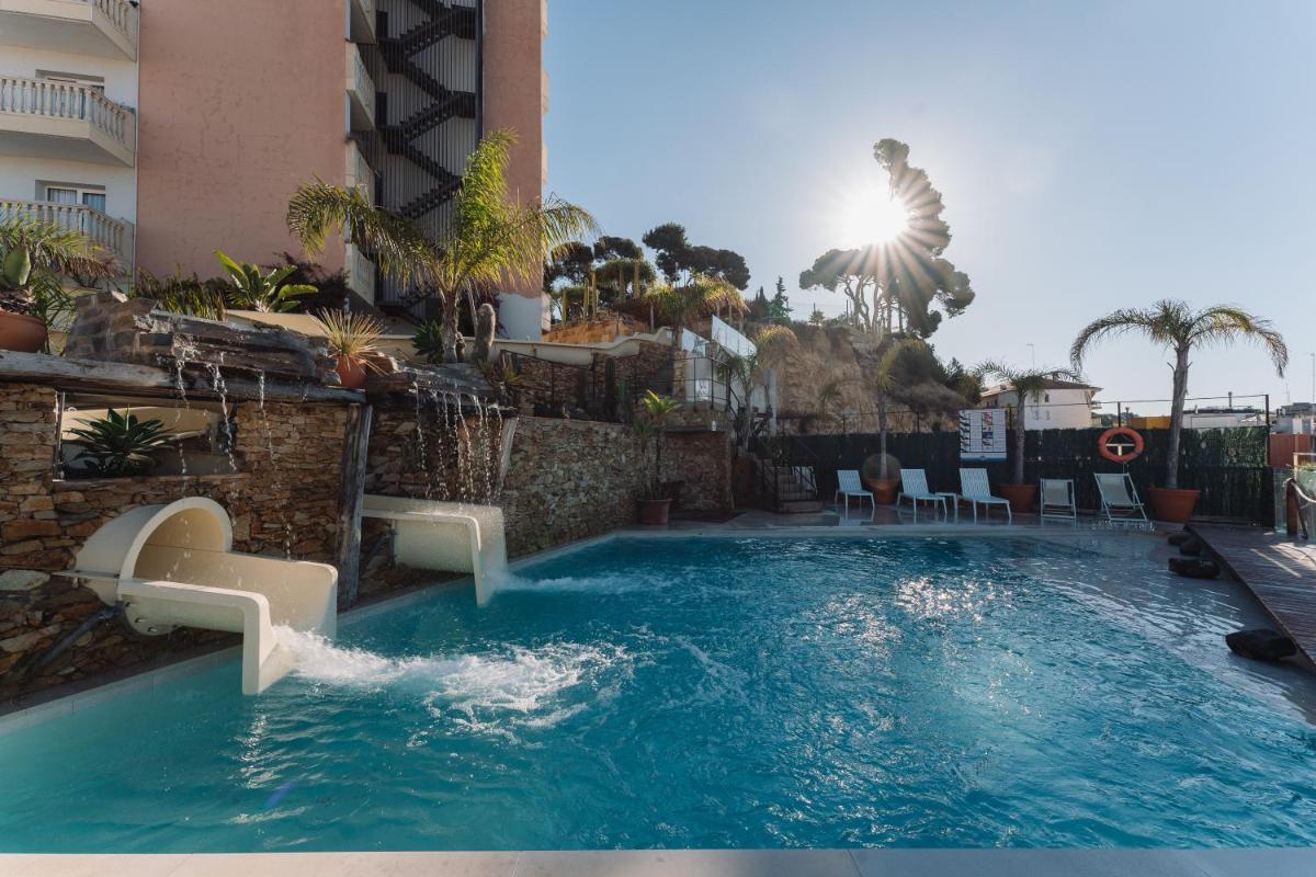 Piscina en o cerca de Hotel Alba Seleqtta