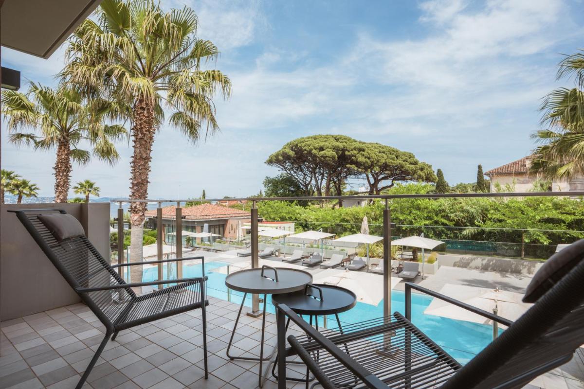 Piscine de l'établissement Kube Saint-Tropez ou située à proximité