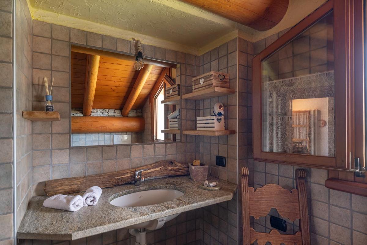 ROSINA HOUSE e CHALET - Housity