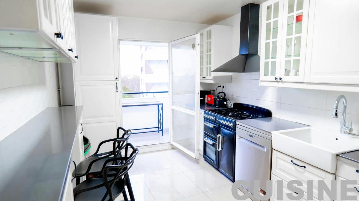 5 Chambres 3 Sdb Parking Gratuit - Idéal Groupe - Housity