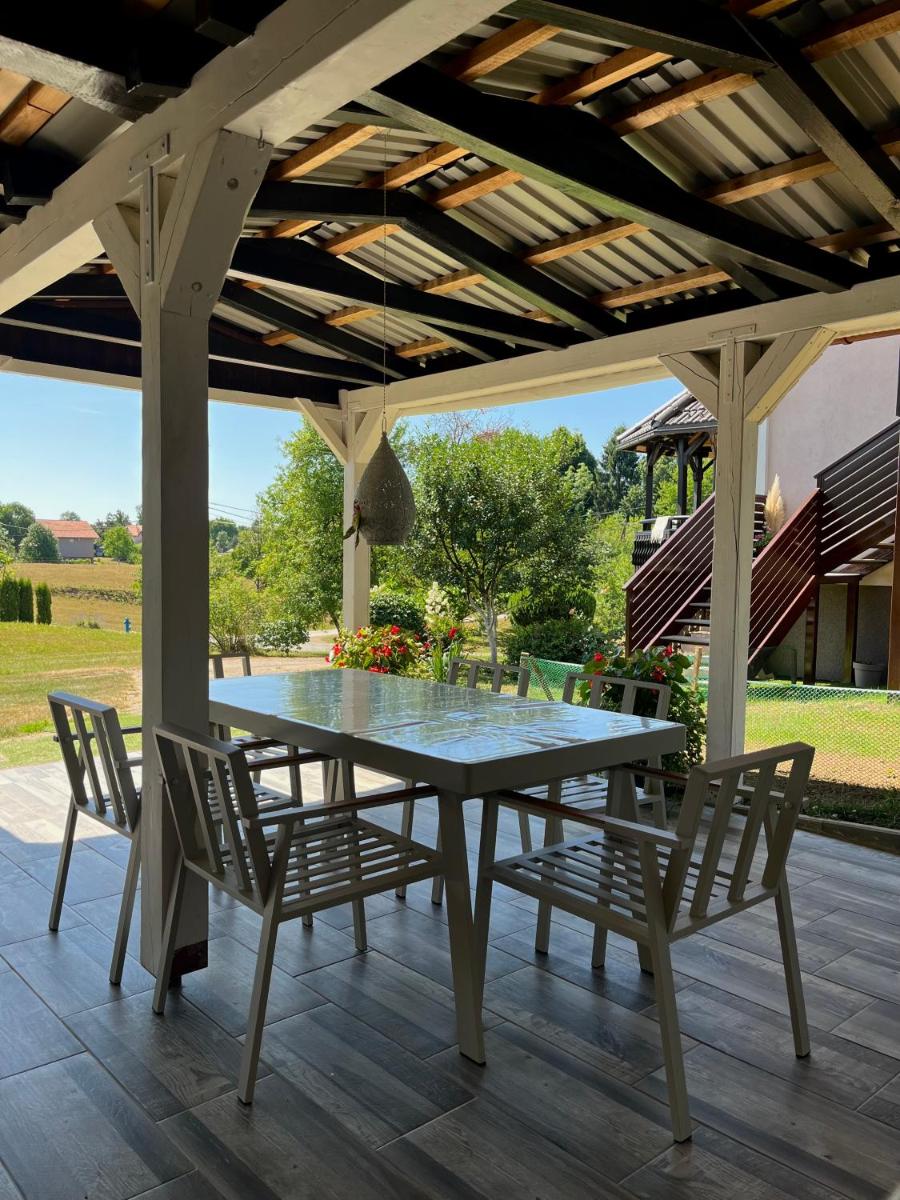 Apartments Tratinčica - Housity