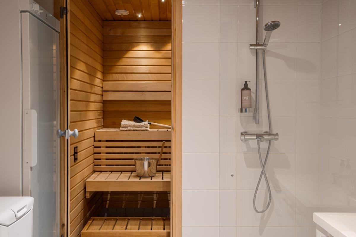 Auroralevi Suites Sointuilevi, Log Cabin, Central, Sauna, 2 ski passes included - Housity