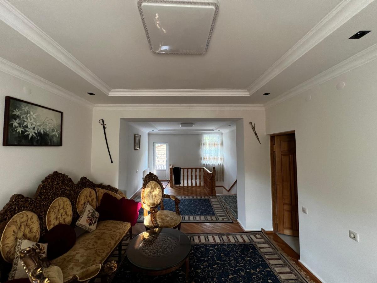 Balkonchik GuestHouse - Housity