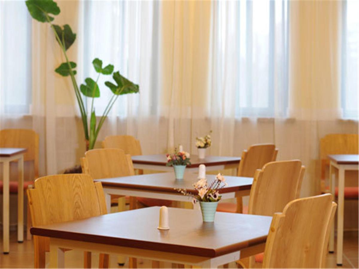 Home Inn Tianjin Weidi Avenue Culture Centre - Housity