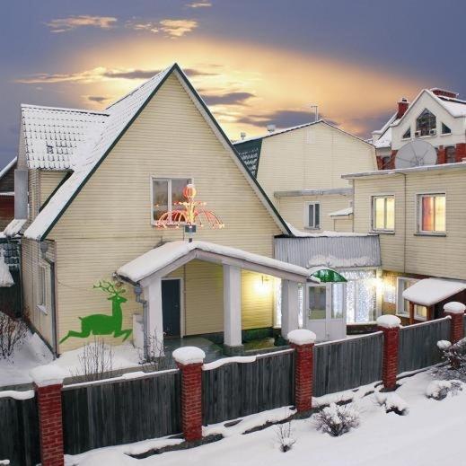 Altyn Tuyak Hotel - Housity