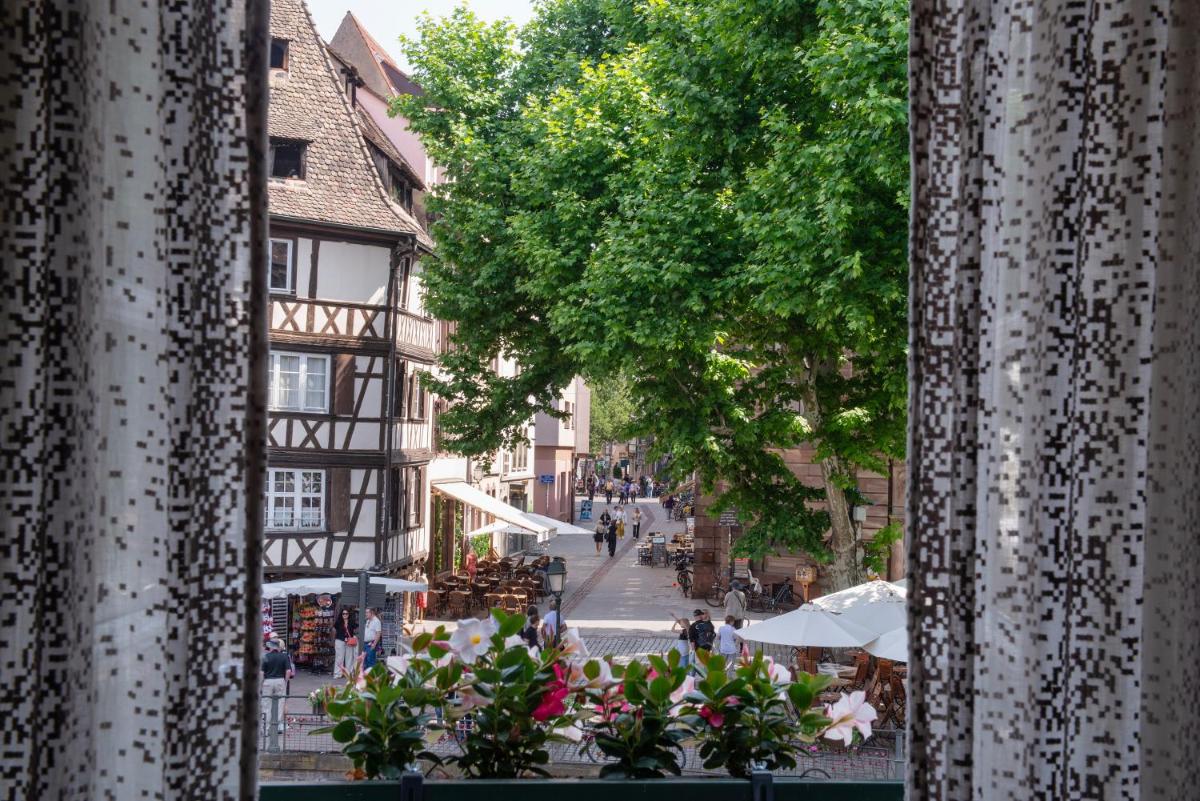 Quartier de l'hôtel ou autre quartier proche