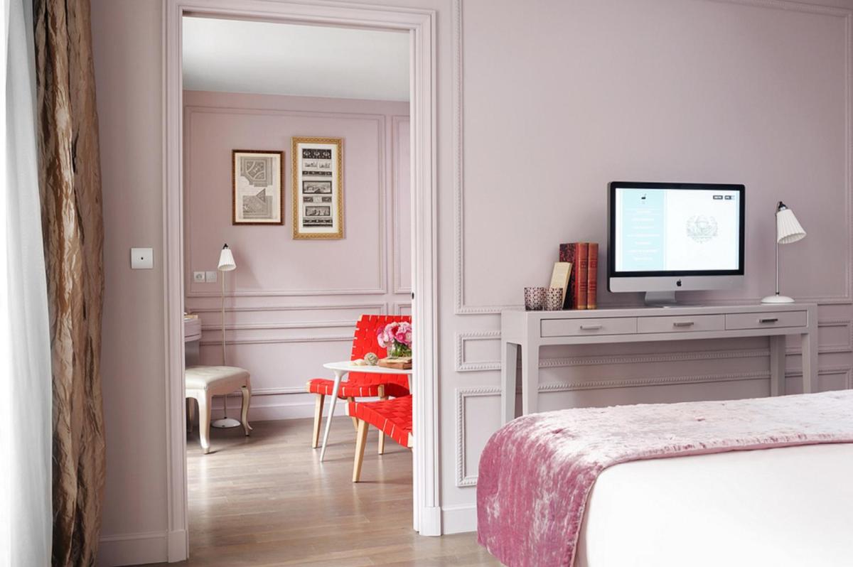 Télévision ou salle de divertissement dans l'établissement Hotel & Spa La Belle Juliette