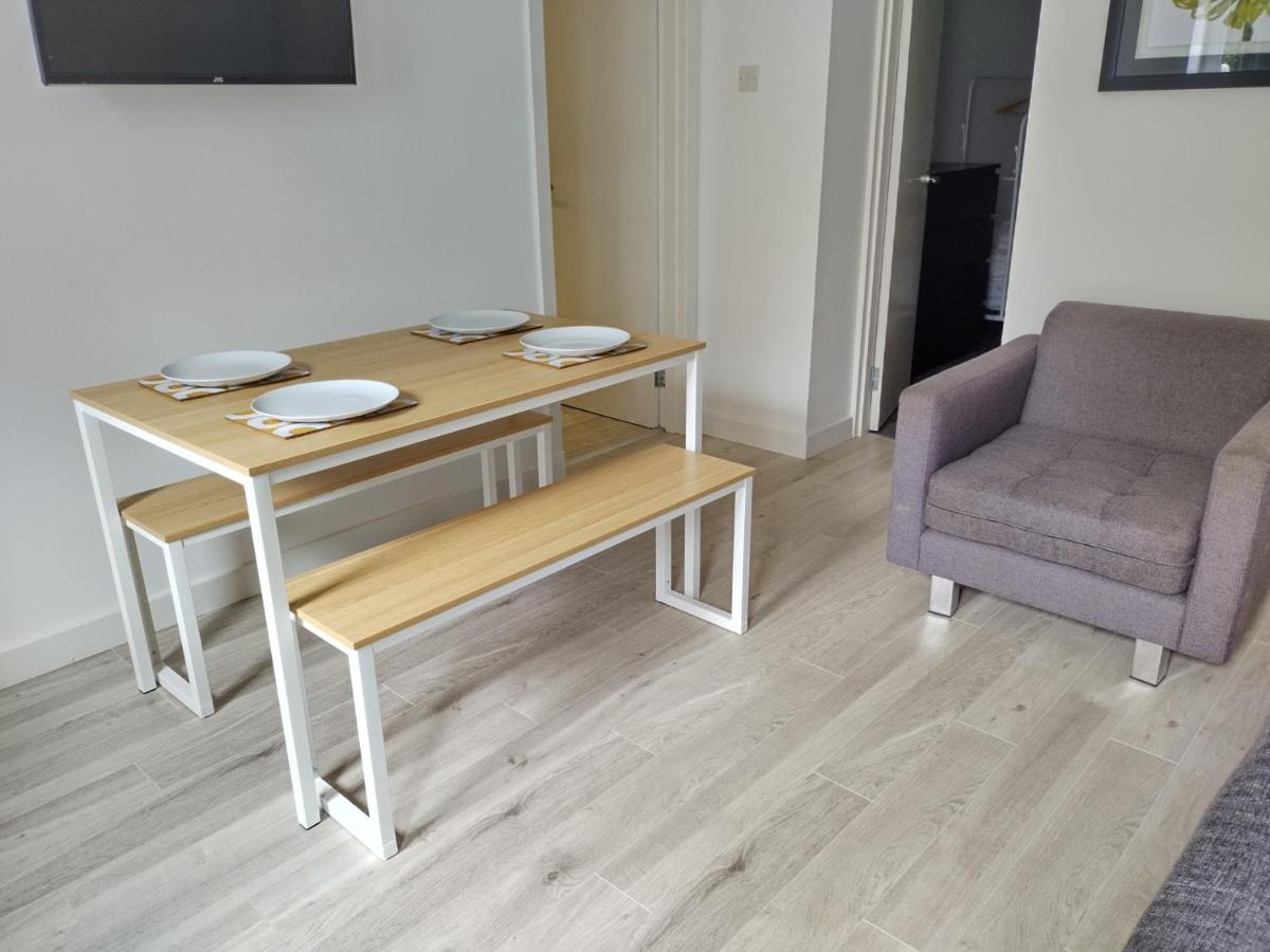 Glasgow Hampden Garden Flat - Housity