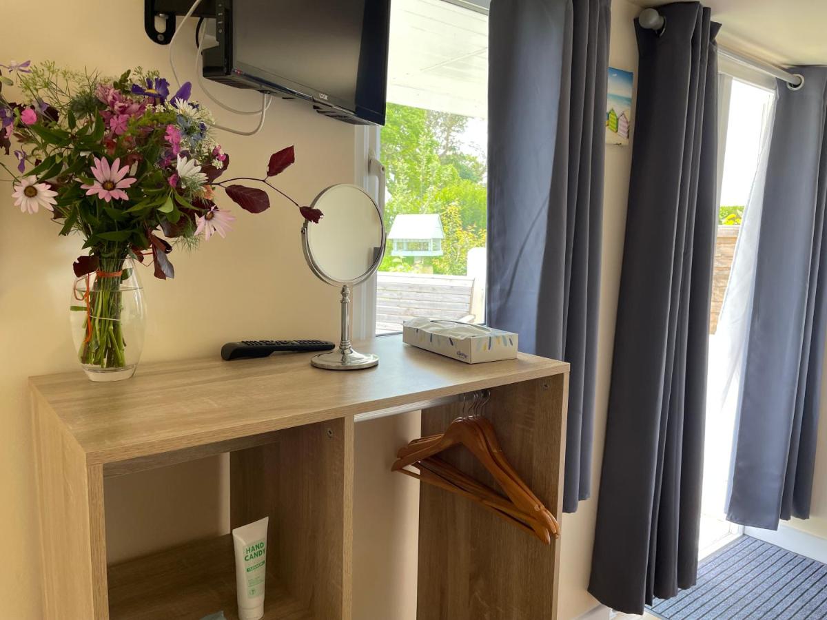 Cosy Cabin for two with country side views, near Kingsbridge - Housity