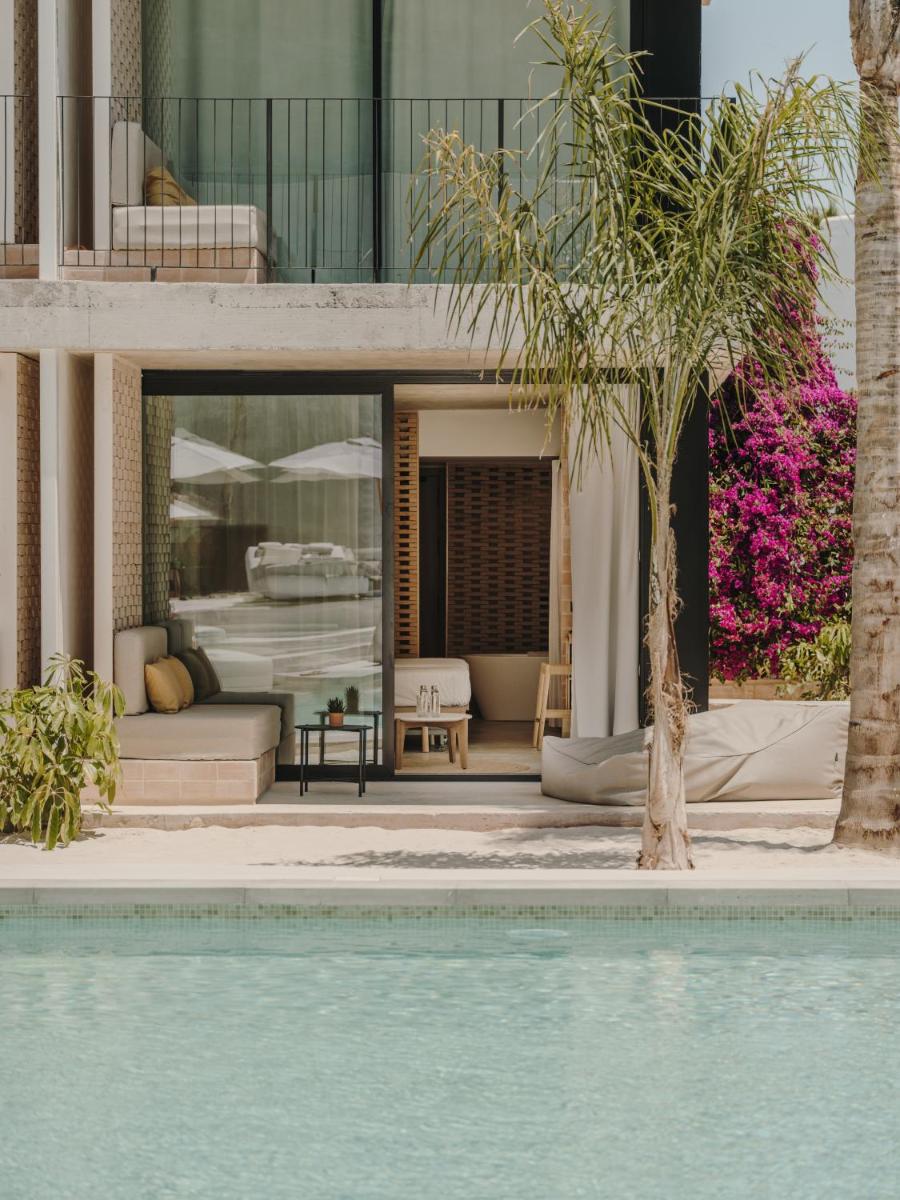 Piscina en o cerca de Bonito Ibiza by O Beach - New Opening 2025