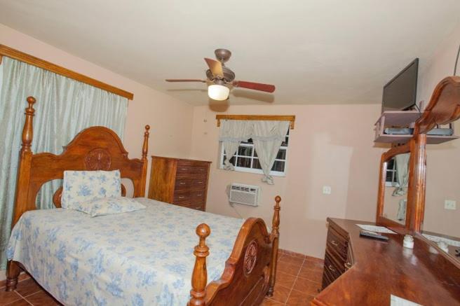 La Belle Maison Milot - Housity