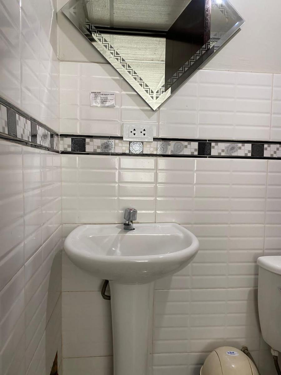Hostal El Mariscal - Housity