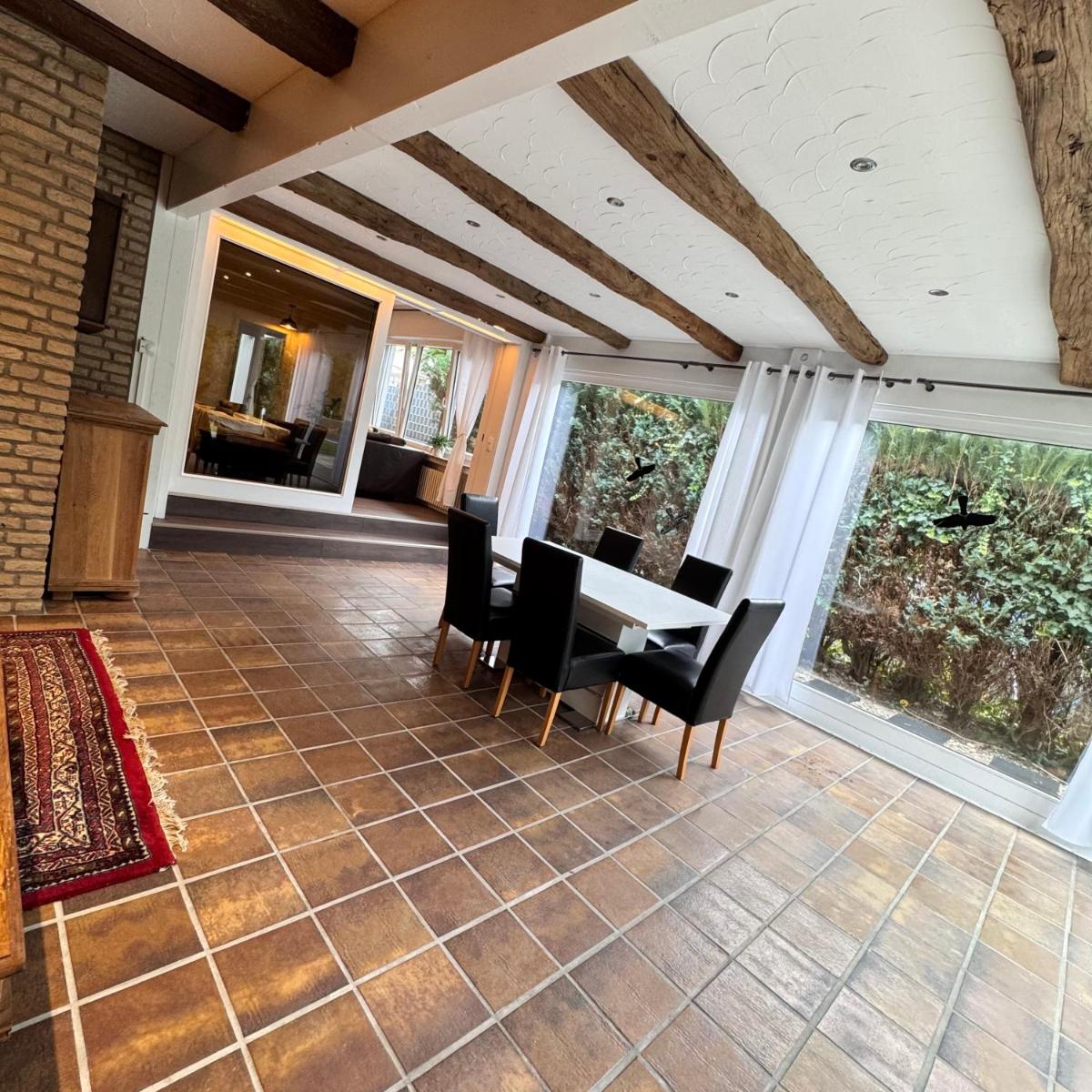 Four Rooms Residence 6 Gäste, kein Feiern oder Partys - Housity