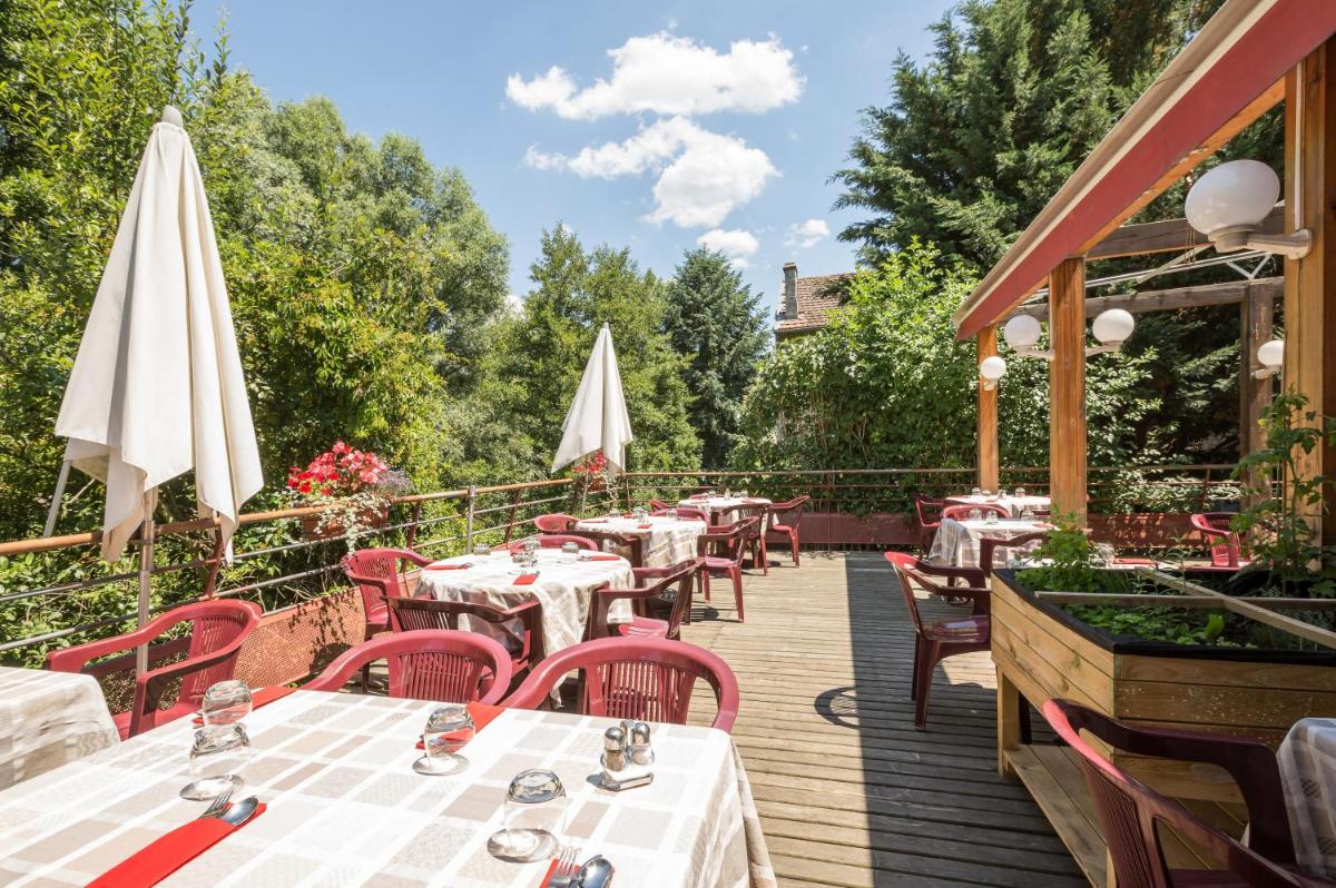 Logis Hotel Restaurant Auberge Les Rives de l'Arzon - Housity