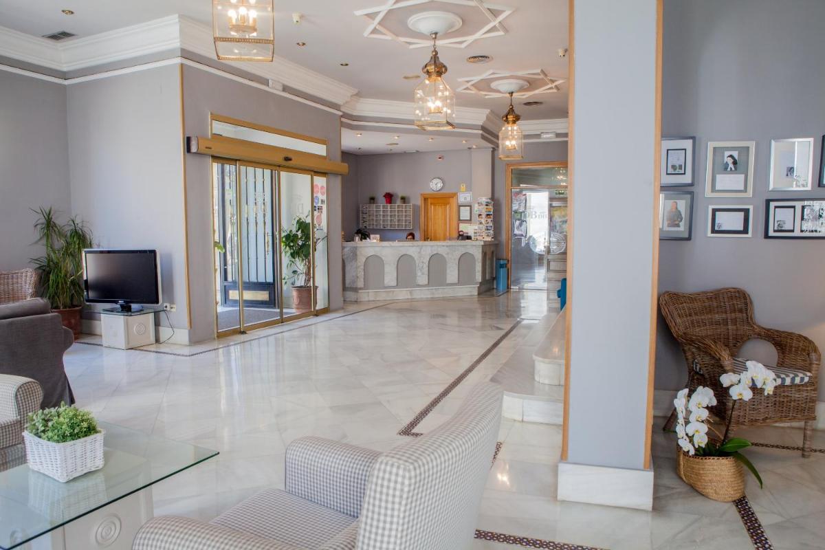 Hotel Doña Blanca - Housity