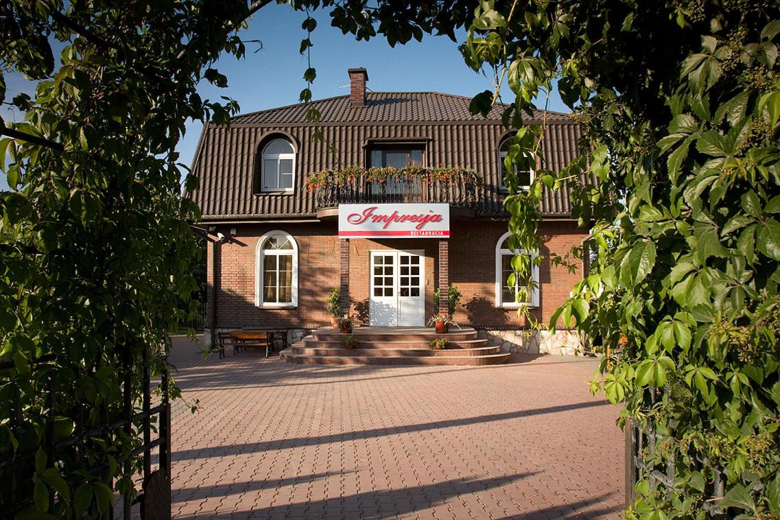 Suitetrails - Impresja Restauracja Hotel