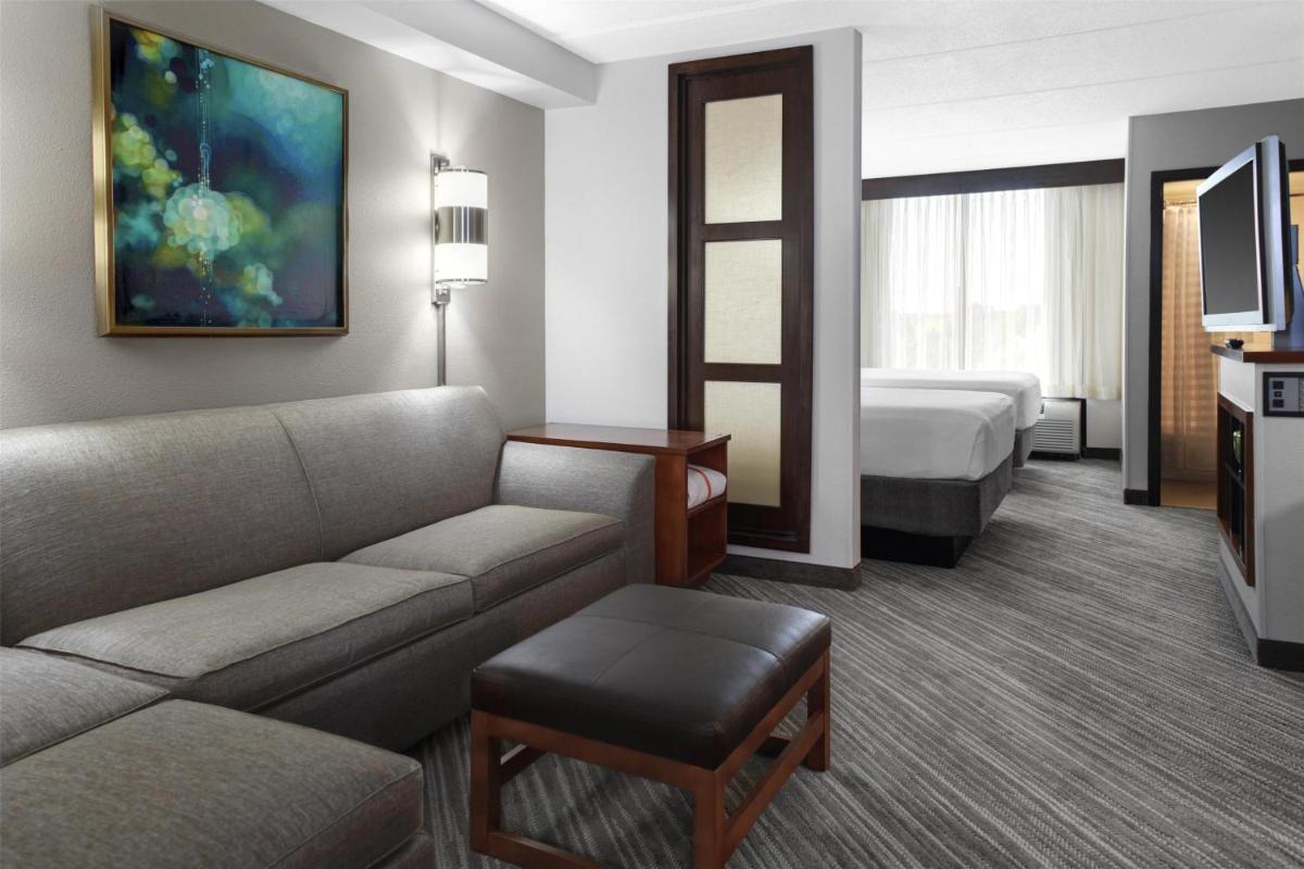 Hyatt Place Detroit/Livonia - Housity