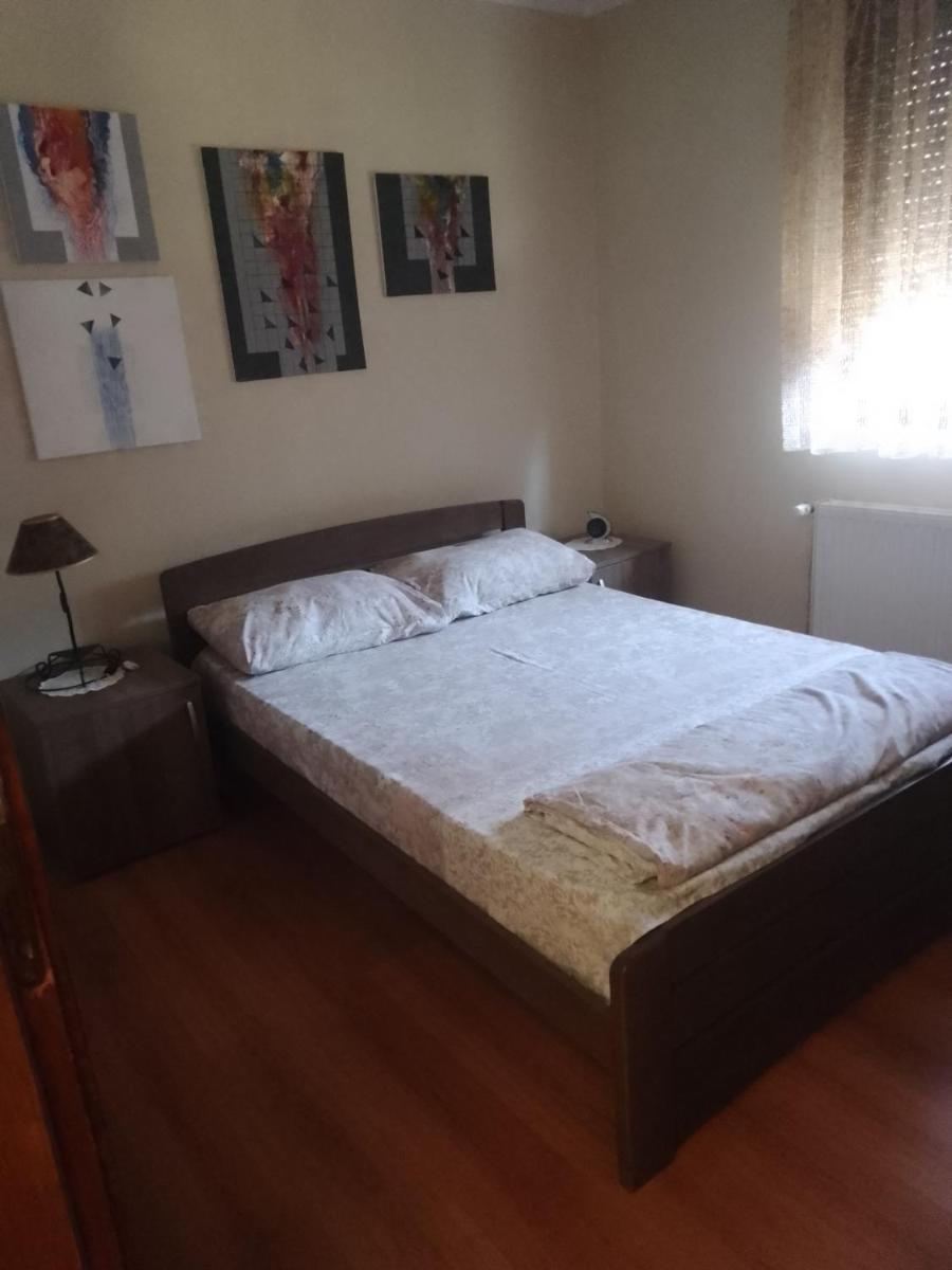 Galerija Jovanović - Housity