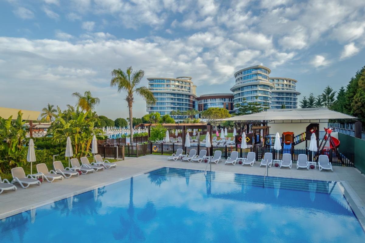 Baia Lara Hotel - Housity