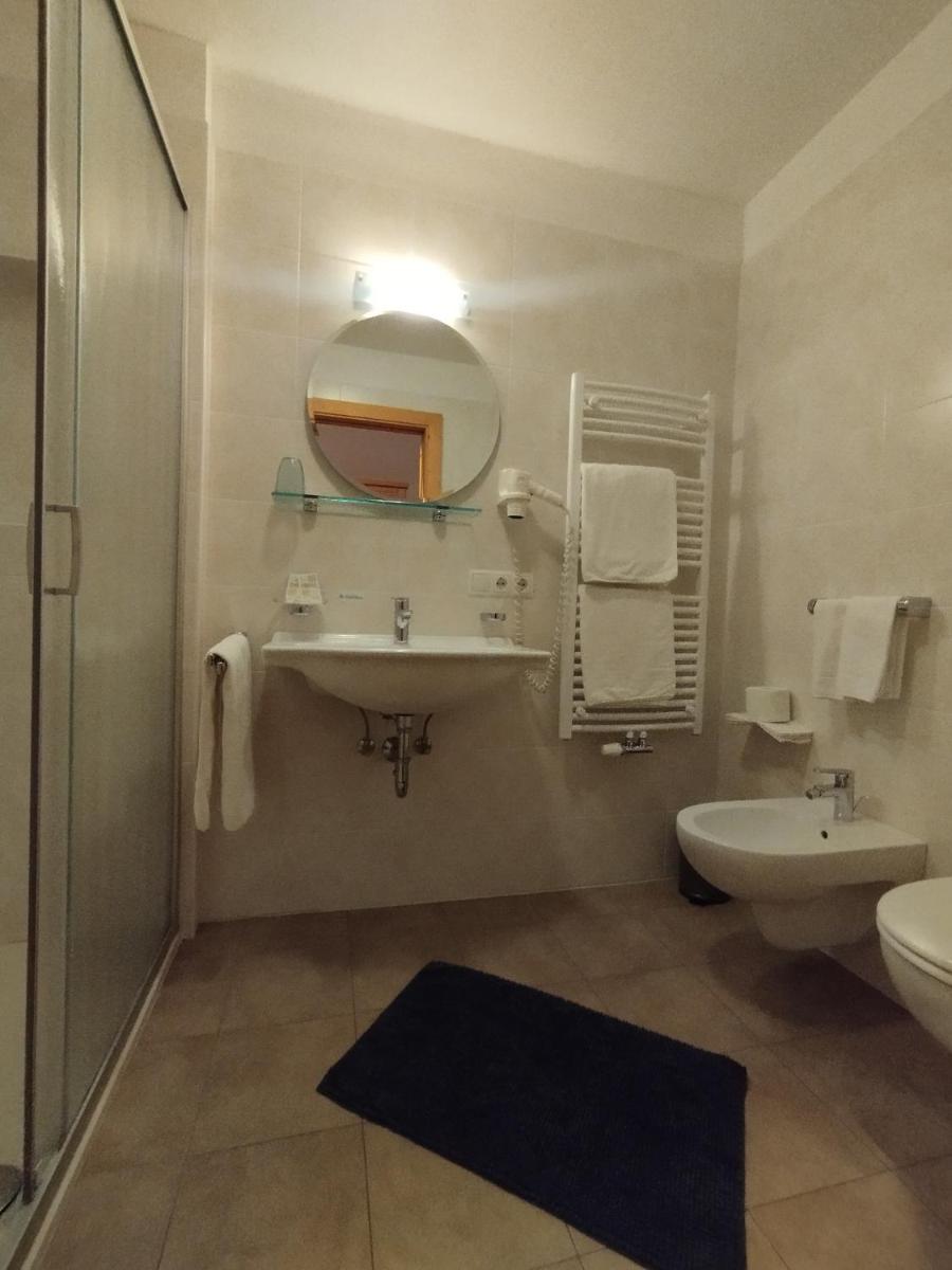 romy's B&B - Housity