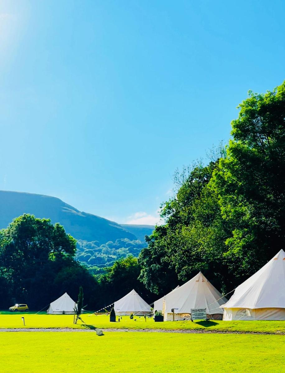 CAYORETREAT LUXURY BELL TENT - Housity