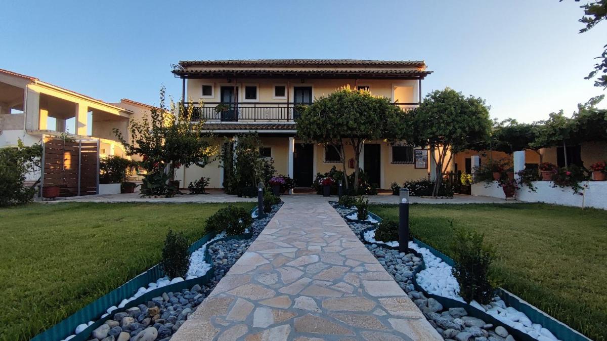 Mirsini Apartments - Housity