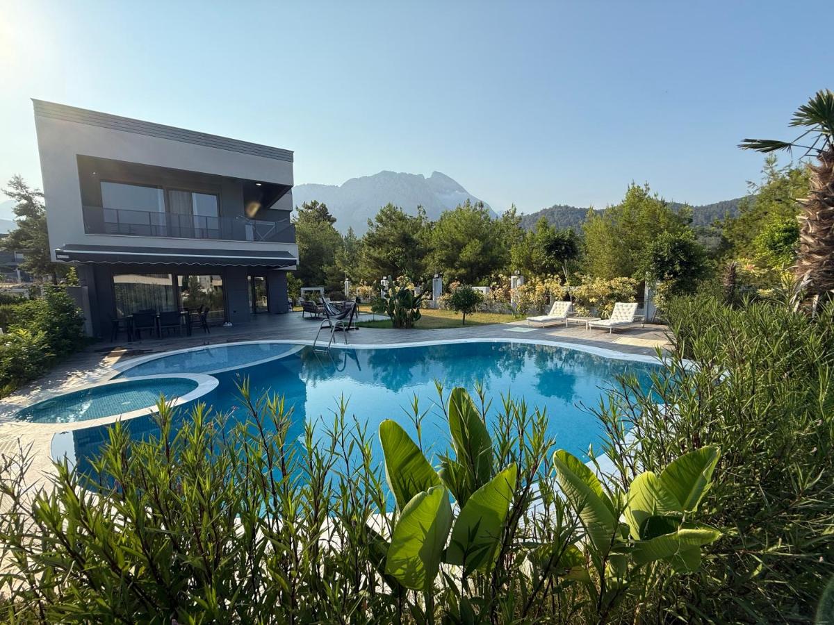 Canyon Villa Göynük Kemer Antalya with Pool - Housity