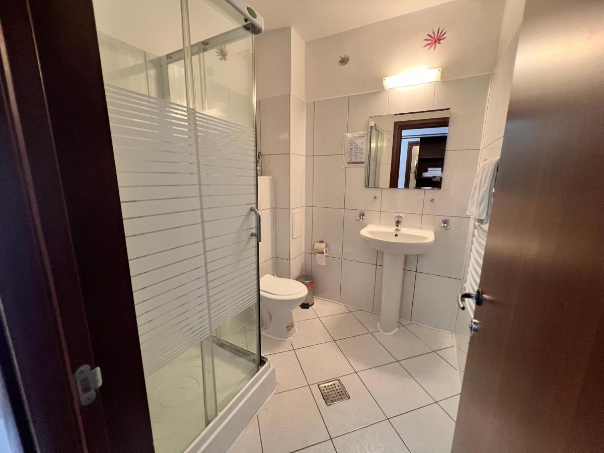 Pensiunea Casa Pădurii Slanic PRAHOVA - Housity