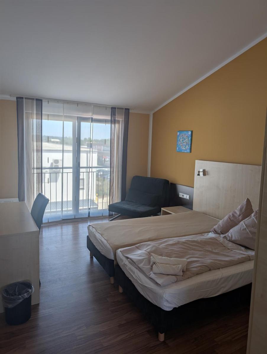 Auszeit Cafè & Hotel - Housity