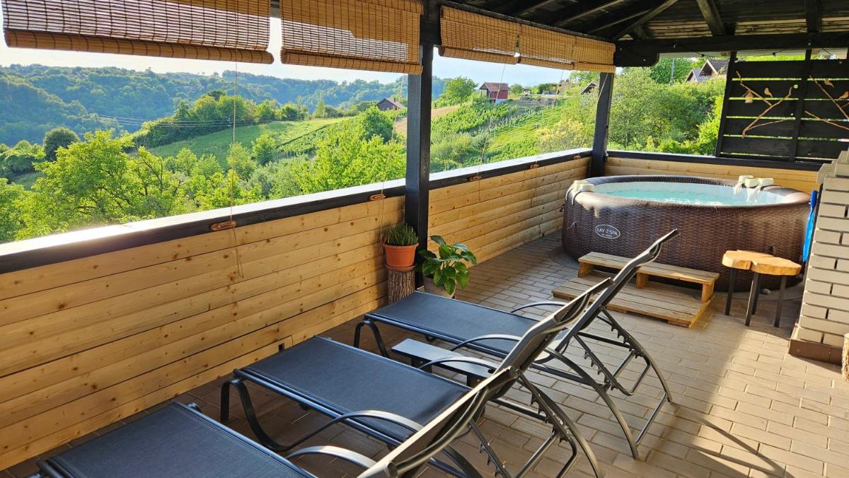 GREENHILLS Relax & Holiday House - Housity