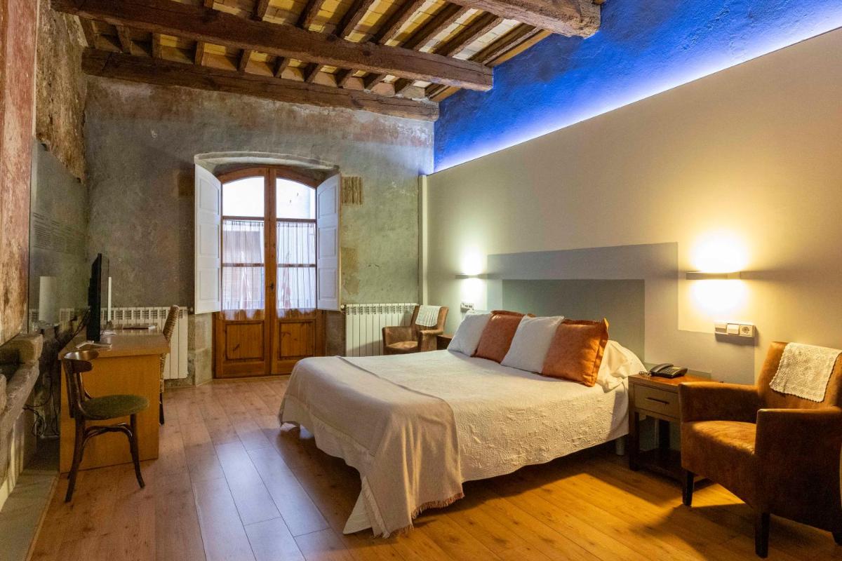 Hotel La Freixera - Housity
